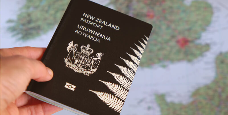 Why Should I Apply for a New Zealand Citizenship and US Visa for Poland Citizens?